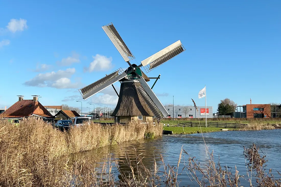 2, Molen 01438 Lonjé / Tadema's Molen (Bolsward / Boalsert ), Abel van Loenen (30-11-2025)&nbsp; | Database Nederlandse molens