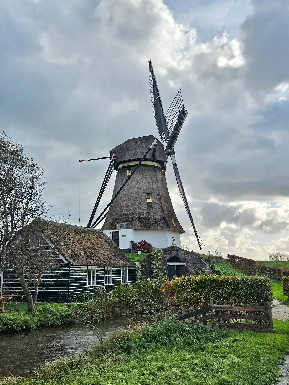 4, Molen 01811 Akkerslootmolen (Oud Ade), Lukas Vandael (26-10-2025)&nbsp; | Database Nederlandse molens