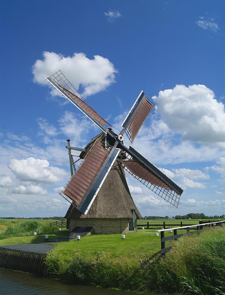 Molen 10244 Rentmeester (Menaldum / Menaam), Stefan Teeling (1-7-2012). | Database Nederlandse molens