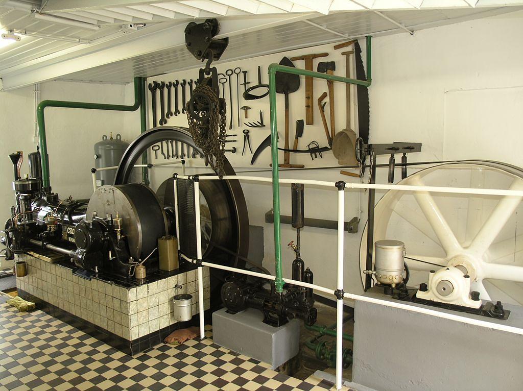 5, Molen 01539 Blaker- of Oude Lierpolder, Oude Liermolen (3e) (De Lier), Foto: W. Jans, opname 24 juni 2006 | Database Nederlandse molens