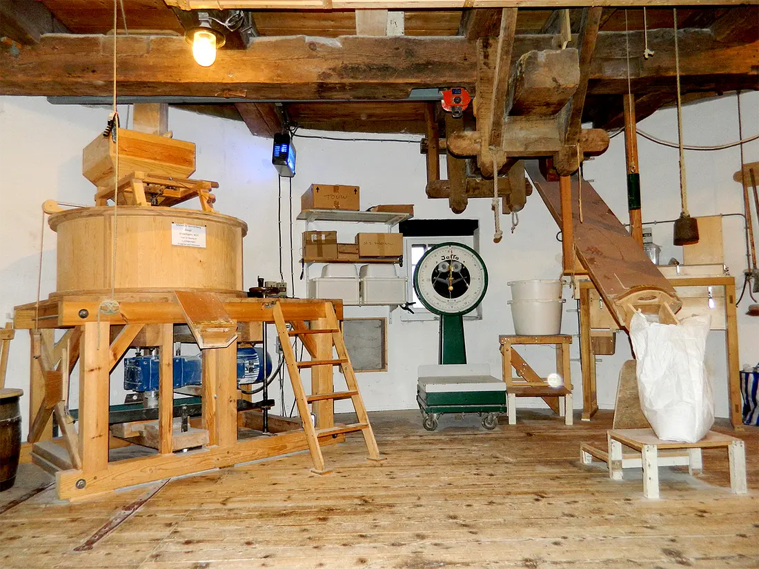 14, Molen 10068 Sterrenberg (Nijeveen), Vincent Mepschen (11-12-2018) | Database Nederlandse molens