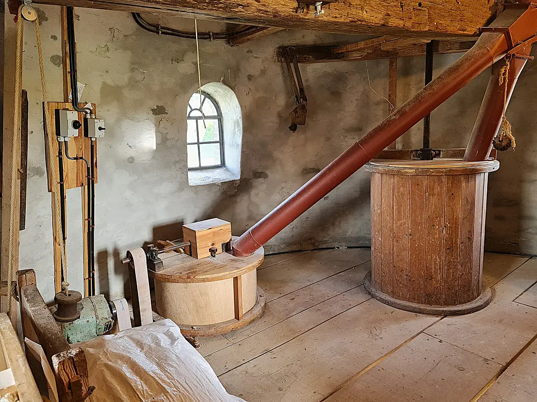 28, Molen 00872 Braamse Molen / Koenders Möl (Braamt), Pieter Zuijkerbuijk (02-10-2025)&nbsp; | Database Nederlandse molens