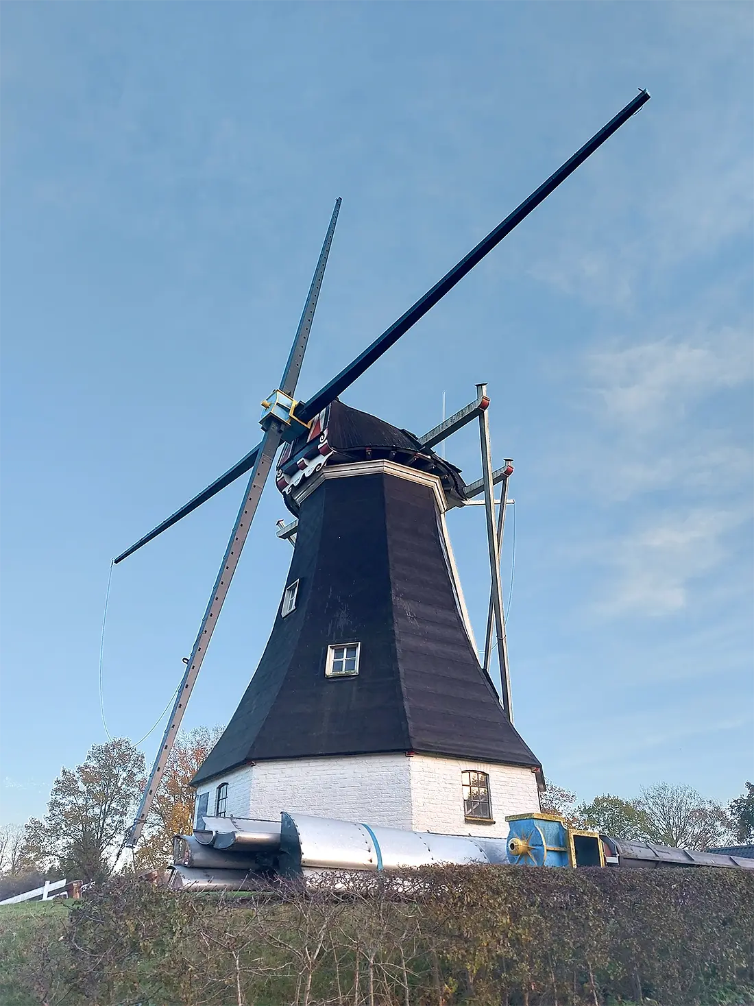 1, Molen 00686 Molen van Rolde (Rolde), Wouter Bakker (23-11-2022)Groot onderhoud aan de molen van Rolde.  | Database Nederlandse molens