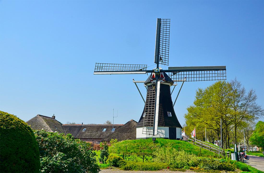 3, Molen 00686 Molen van Rolde (Rolde), Bernd Käding (20-4-2014) | Database Nederlandse molens