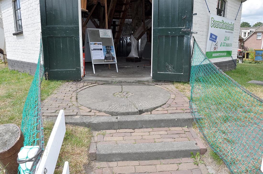 10, Molen 00686 Molen van Rolde (Rolde), Jesse Bergquist (9-7-2019) | Database Nederlandse molens