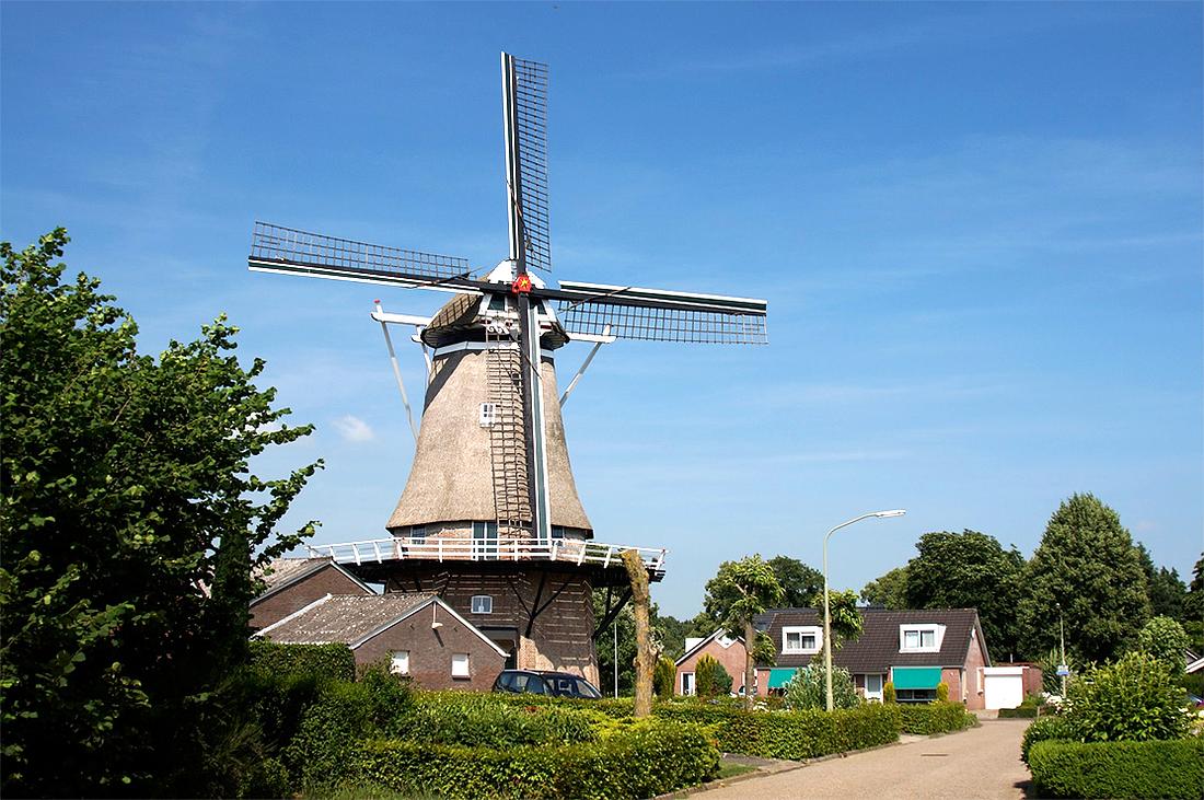 1, Molen 02744 De Hoop (Sleen), Boukje van Leijen (17-7-2015) | Database Nederlandse molens