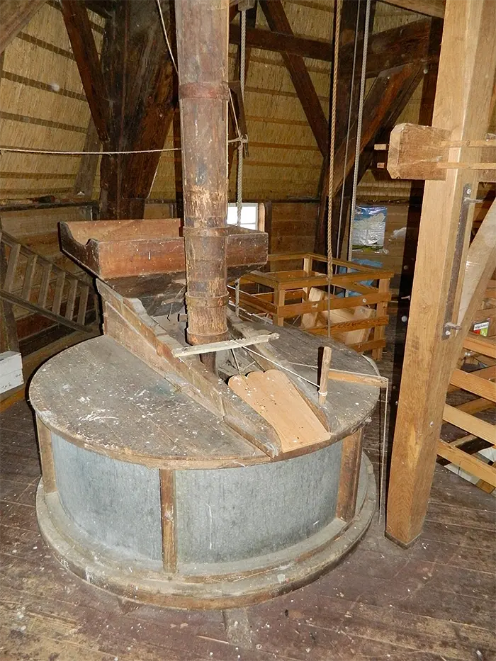 16, Molen 00092 De Hoop (Nijkerk-Appel), Vincent Mepschen (11-6-2022)Maalkoppel | Database Nederlandse molens