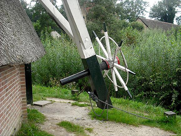 6, Molen 06907 (poldermolen) (Arnhem), Rob Hoving (15-8-2011) | Database Nederlandse molens
