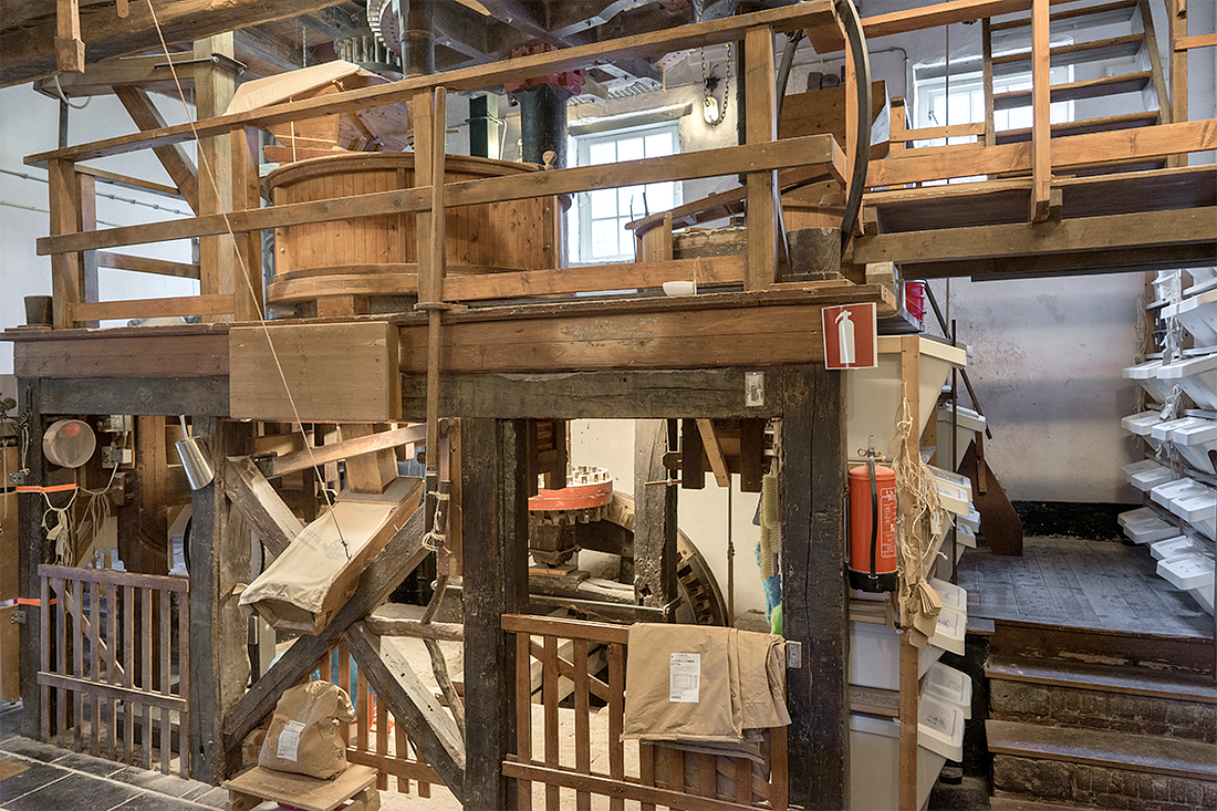 5, Molen 01229 De Witte Molen (Arnhem), Marcel van Nies (20-12-2016) | Database Nederlandse molens