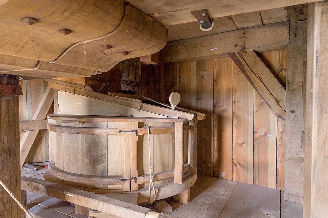 7, Molen 02573 De Haag (Beuningen), Marcel van Nies (20-8-2016). Koppel 15der kunststenen. | Database Nederlandse molens