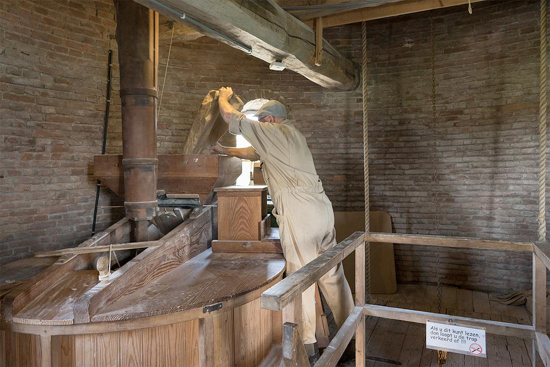 13, Molen 00392 Bronkhorstermolen (Steenderen), Marcel van Nies (7-7-2018) | Database Nederlandse molens