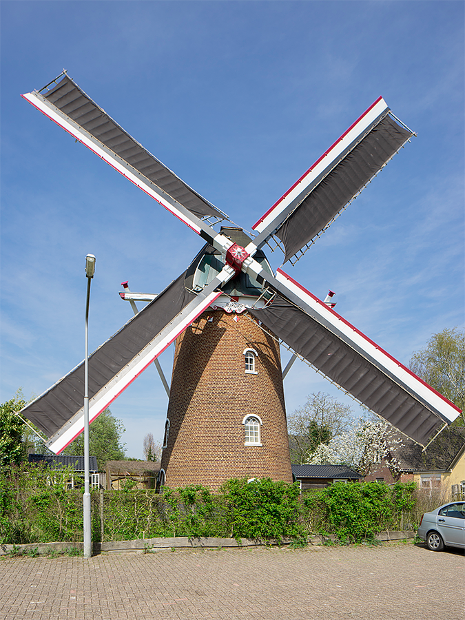 Molen 03124 Aurora (Dichteren), Marcel van Nies (17-4-2018) | Database Nederlandse molens