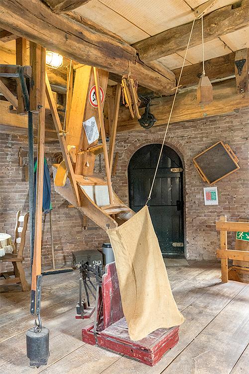 7, Molen 00279 De Hoop (Elden), Marcel van Nies (3-9-2016) | Database Nederlandse molens