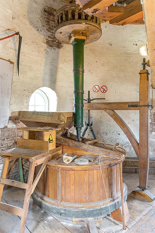 8, Molen 00279 De Hoop (Elden), Marcel van Nies (3-9-2016) | Database Nederlandse molens