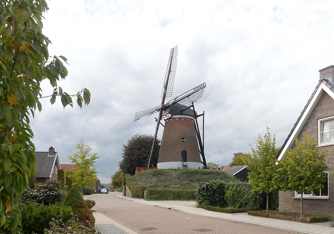 2, Molen 00873 De Witten (Etten), Piet Glasbergen (13-10-2019) | Database Nederlandse molens