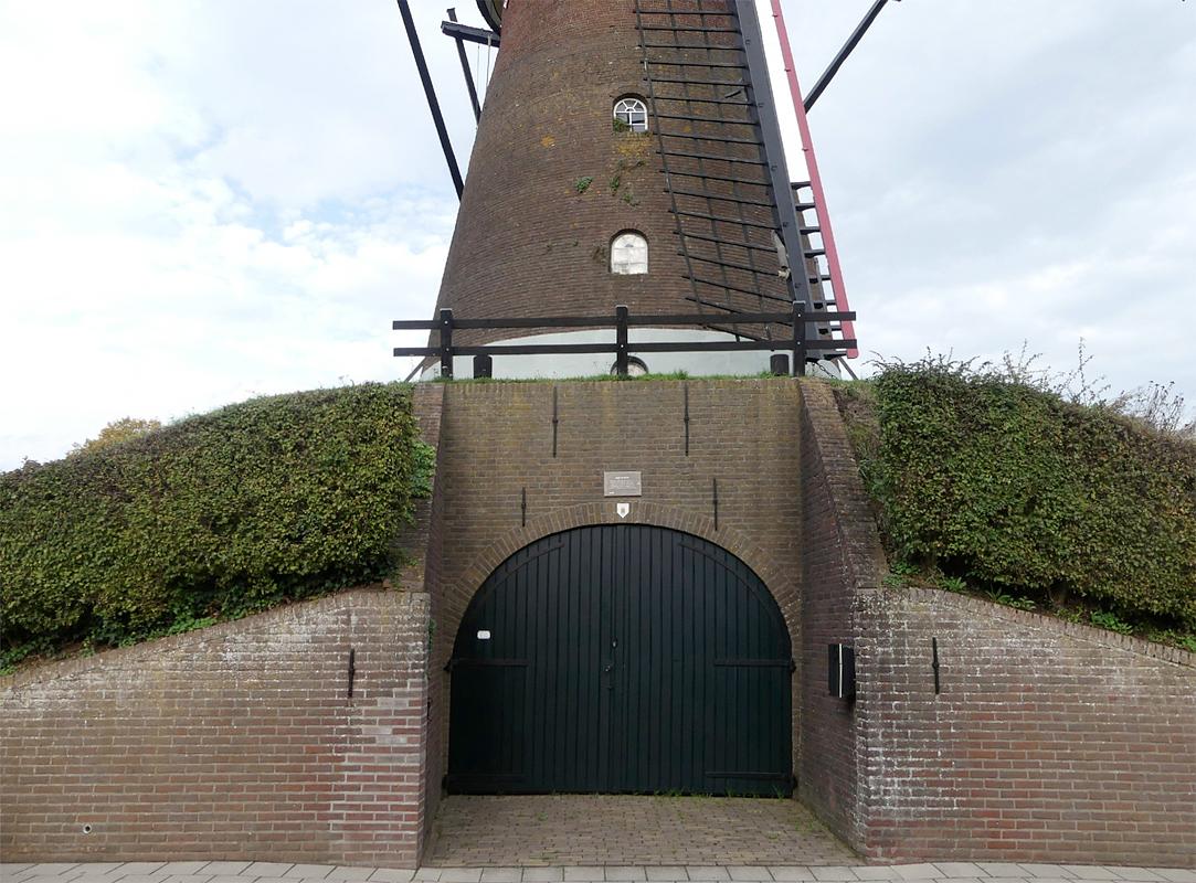 5, Molen 00873 De Witten (Etten), Piet Glasbergen (13-10-2019) | Database Nederlandse molens