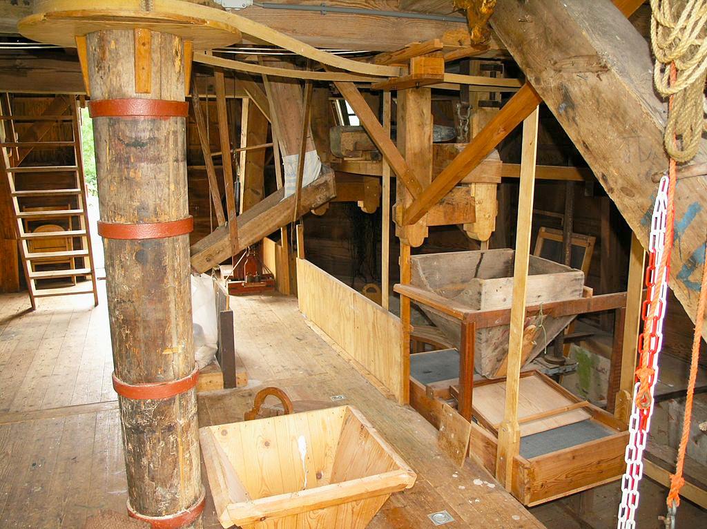 14, Molen 03226 De Hond (Paesens / Paezens), Willem Jans (8-9-2007) | Database Nederlandse molens