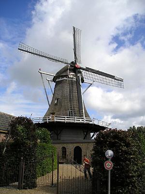 2, Molen 03013 De Korenaar (Sexbierum / Seisbierrum), Kees Vanger (7-8-2005). | Database Nederlandse molens