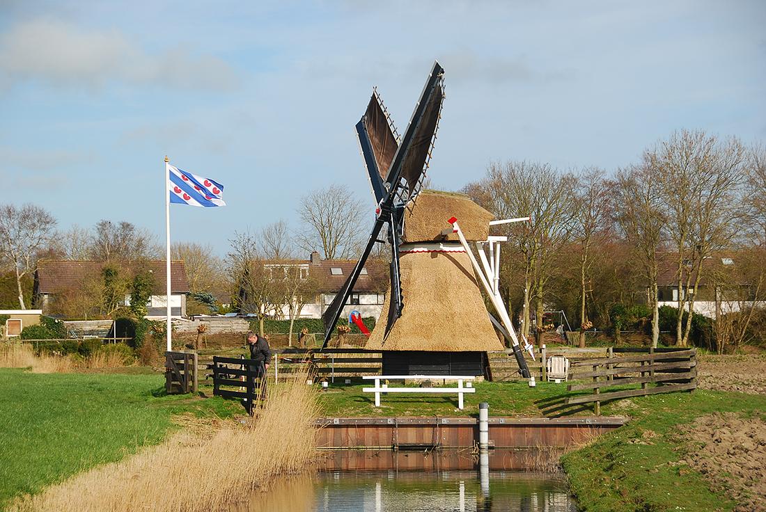 1, Molen 12347 Binnema's Mûne / Binnema's Molen / De Kleine Molen (Stiens), Harmannus Noot (23-3-2019) | Database Nederlandse molens