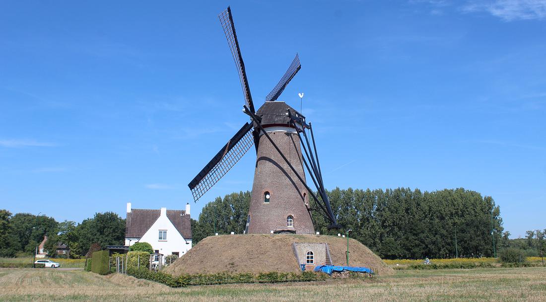 4, Molen 02604 De Roosdonck (Nuenen), Denis Van Cronenburg (10-08-2022)&nbsp; | Database Nederlandse molens