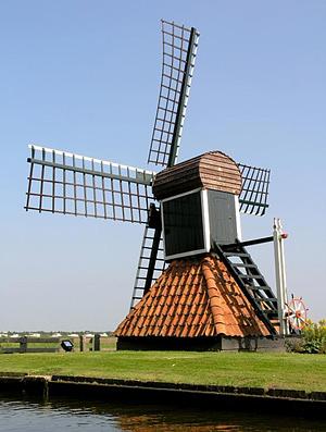 2, Molen 10043 De Ikkers (Wartena / Warten), Willem Jans (18-08-2005).  Lange spruit en -schoor ontbreken aan één zijde. | Database Nederlandse molens