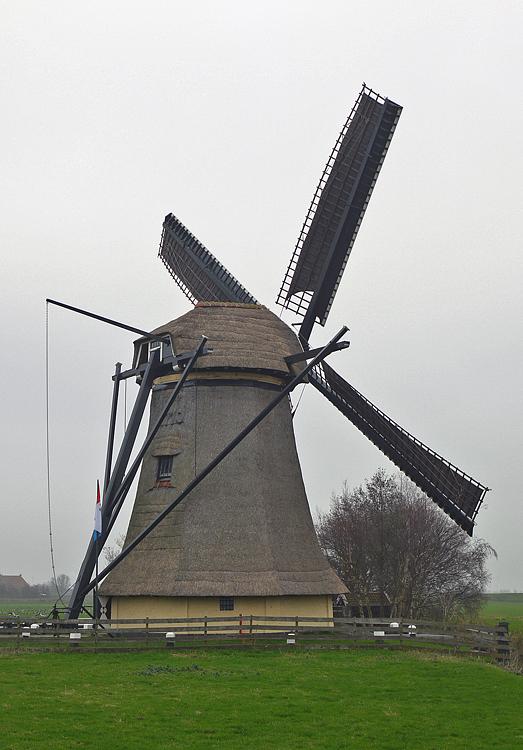 3, Molen 03164 De Nijlânnermolen (Workum / Warkum), Matthieu Hoogduin (30-11-2014). | Database Nederlandse molens