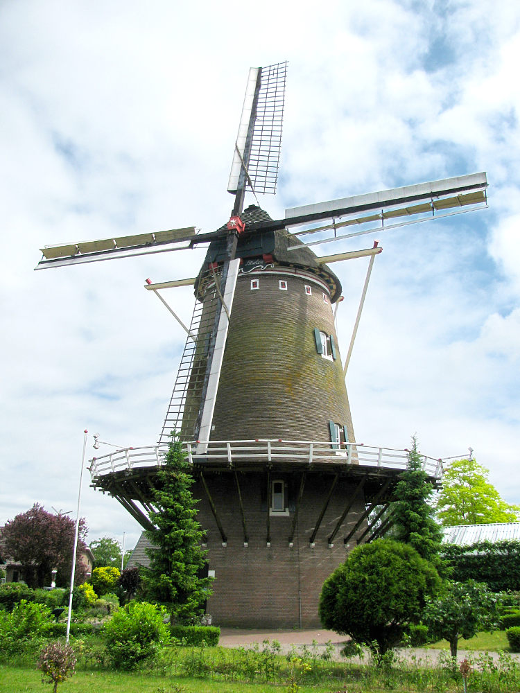 Molen 02879 Wilpermolen (Wilp-Posterenk), Piet Glasbergen (1-6-2012) | Database Nederlandse molens
