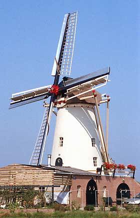 Molen 00391 De Hoop (Rha), W. Jans (25-08-2001). | Database Nederlandse molens