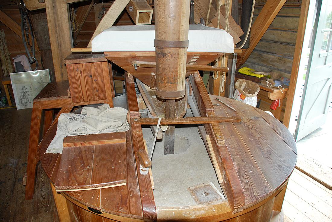 8, Molen 01009 Havekes Mölle (vh. De Volharding) (Twello), F. Havekes (7-5-2016) | Database Nederlandse molens