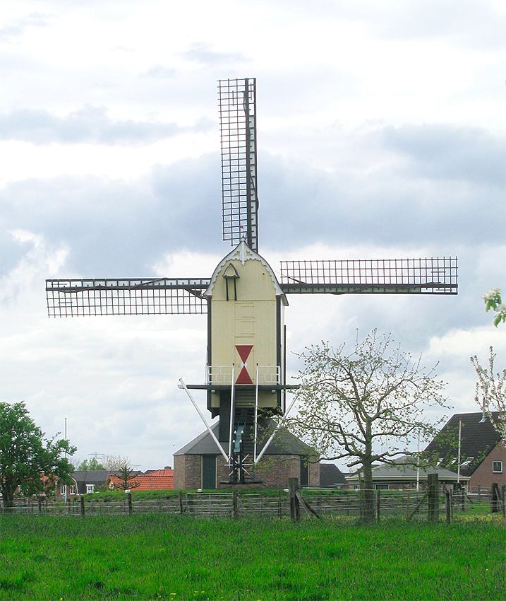 2, Molen 01777 bis Nieuw Leven (Valburg), Nell Jansen (30-4-2016) | Database Nederlandse molens