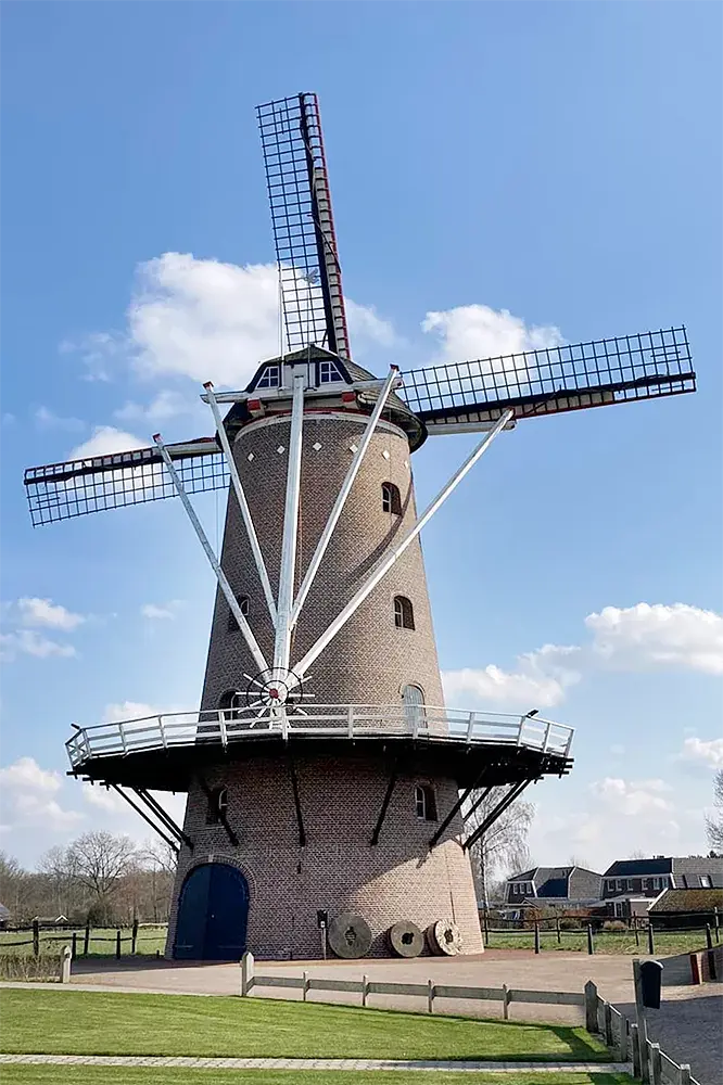 2, Molen 00878 De Engel (Varsseveld), Dico Glasbergen (6-3-2022) | Database Nederlandse molens