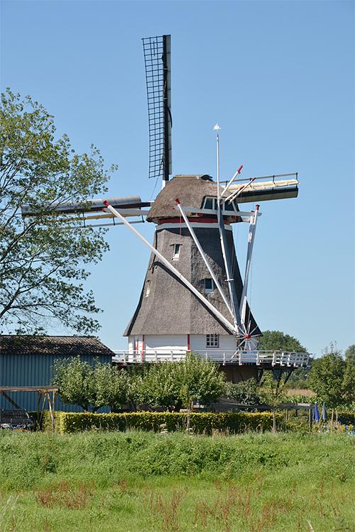 2, Molen 00405 De Zwaan (Voorst), Rob Pols (17-8-2016) | Database Nederlandse molens