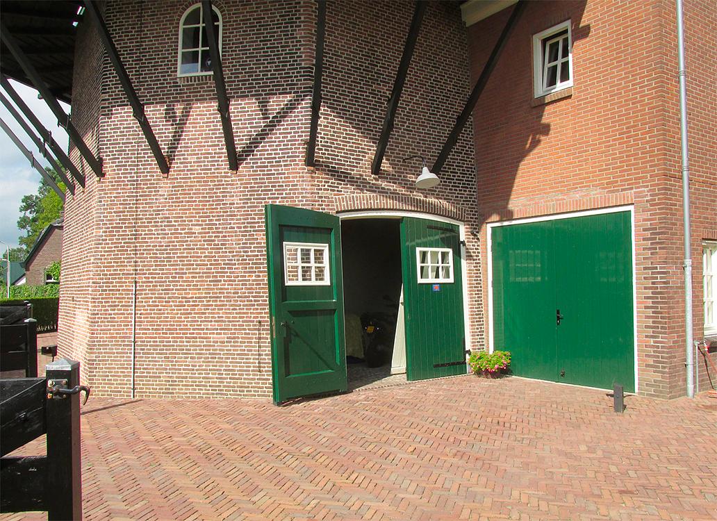 6, Molen 00908 De Hoop (Vorden), Piet Glasbergen (12-8-2016) | Database Nederlandse molens