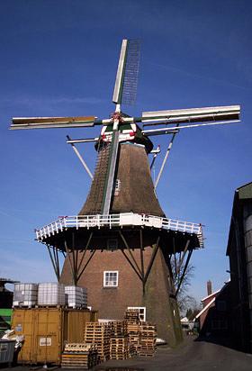 2, Molen 06907 k De Vier Winden (Vragender), Mark Remmerts (februari 2008). | Database Nederlandse molens