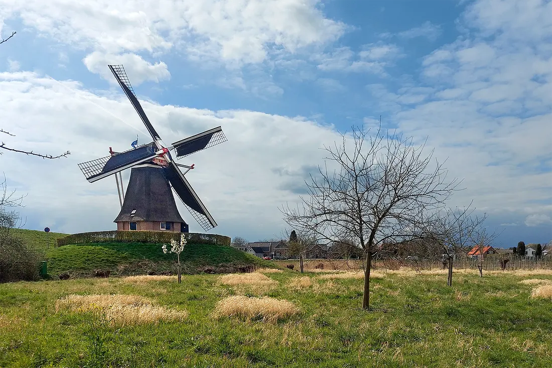 2, Molen 01545 (Naamloos) (Waardenburg), Jesse Bergquist (2-4-2022) | Database Nederlandse molens