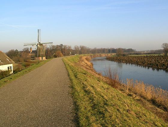 5, Molen 01545 (Naamloos) (Waardenburg), Willem Jans (14-1-2006) | Database Nederlandse molens