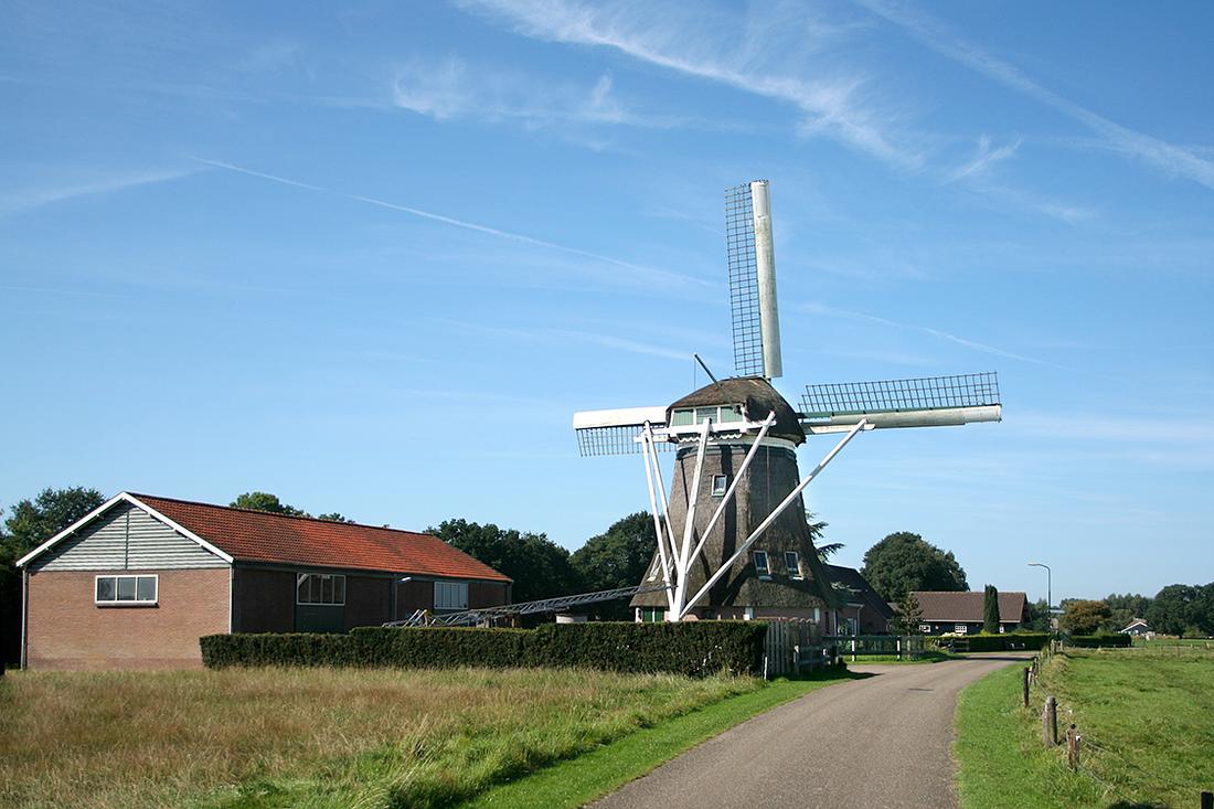 5, Molen 01231 (Naamloos) (Wenum), Carel Voss (23-8-2016) | Database Nederlandse molens