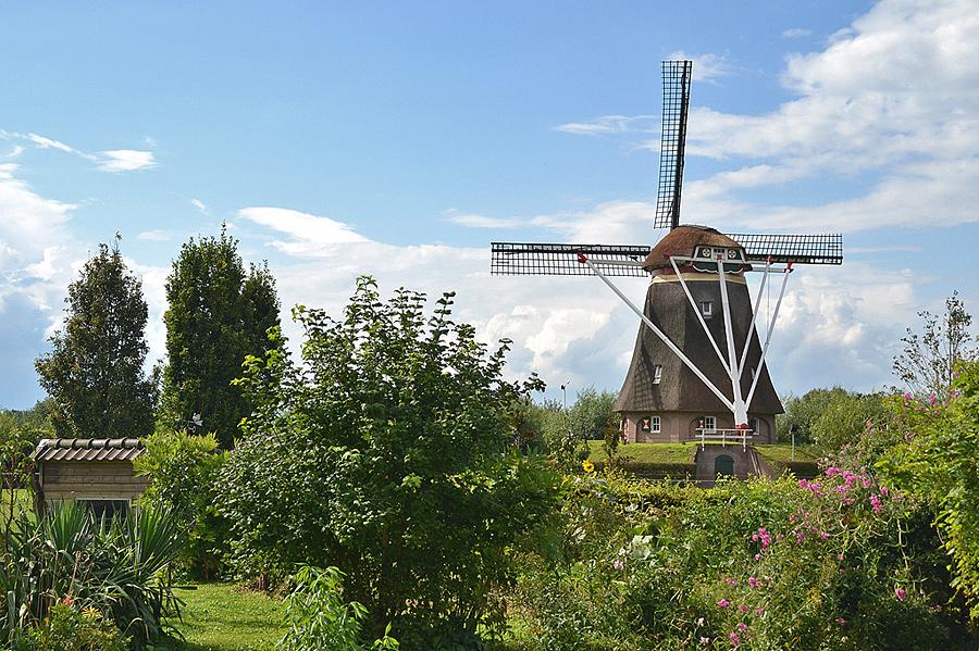 1, Molen 12590 Beatrixmolen (Winssen), Rob Pols (20-8-2014) | Database Nederlandse molens