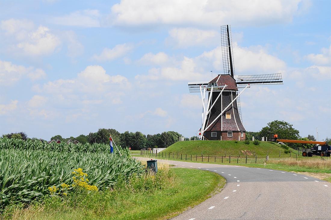 2, Molen 00879 Hermien (Harreveld), Boukje van Leijen (10-7-2016) | Database Nederlandse molens