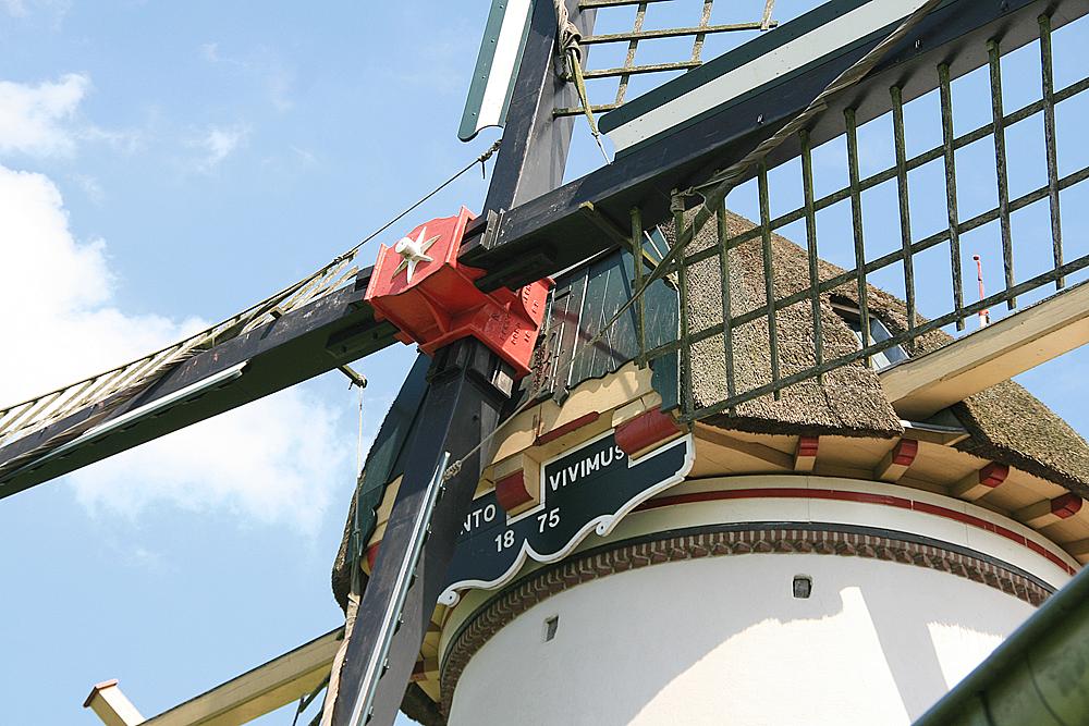 7, Molen 02478 Vento Vivimus (Hurwenen), Ton Koorevaar (3-7-2012) | Database Nederlandse molens