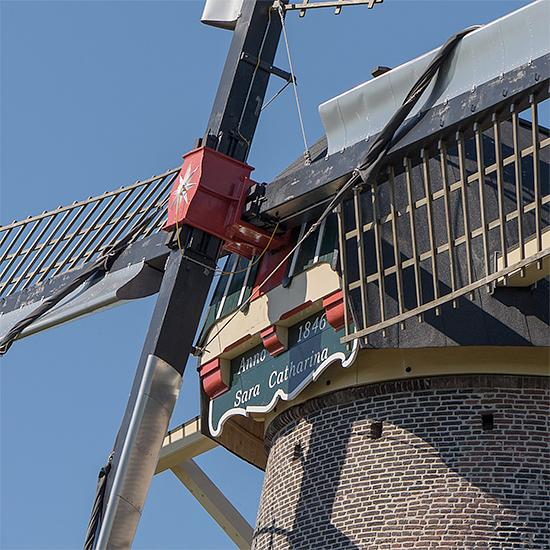 5, Molen 02621 Sara Catharina (Kerkdriel), Marcel van Nies (24-8-2016) | Database Nederlandse molens