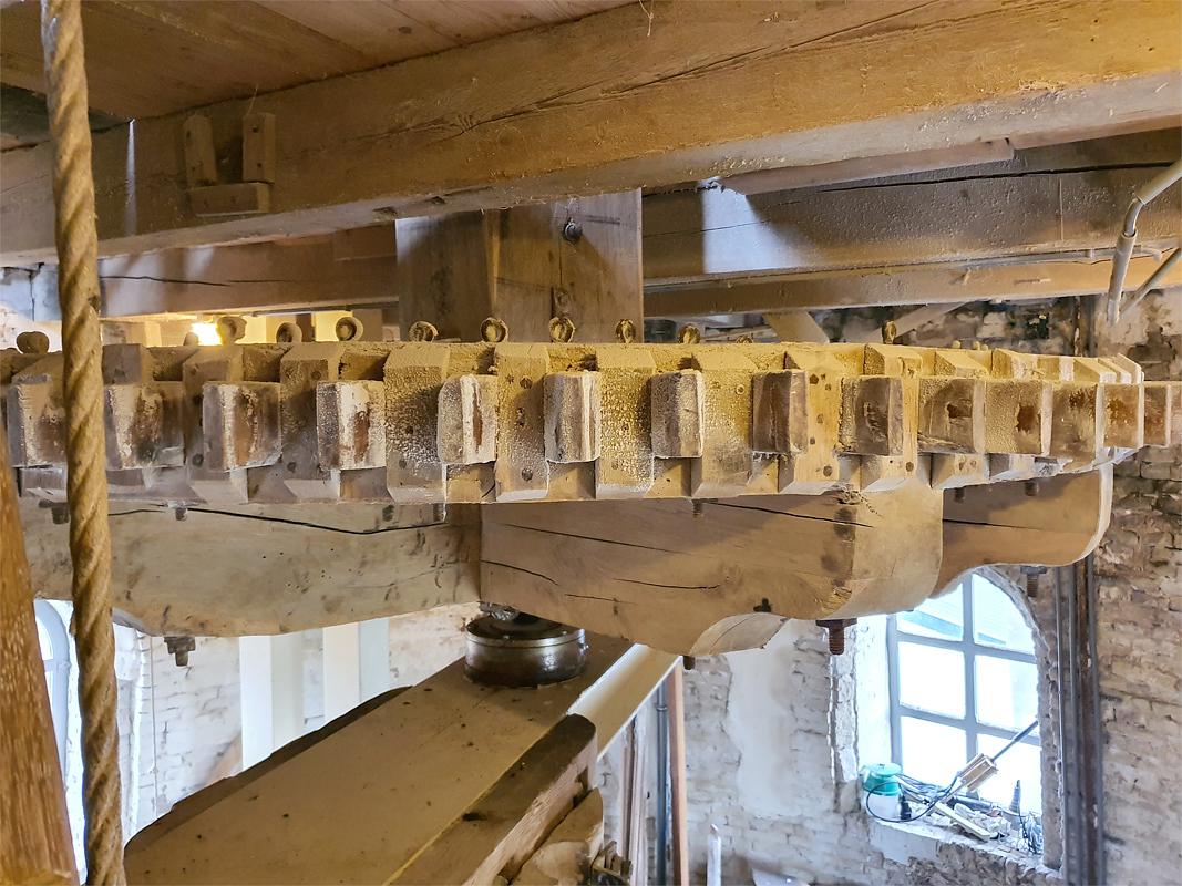 13, Molen 02621 Sara Catharina (Kerkdriel), Pieter Zuijkerbuijk (27-11-2019) | Database Nederlandse molens