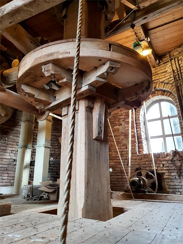 15, Molen 02621 Sara Catharina (Kerkdriel), Pieter Zuijkerbuijk (27-11-2019) | Database Nederlandse molens