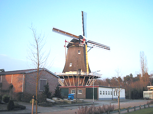1, Molen 00405 a De Hoop (Klarenbeek), Rob Pols (23-2-2006). | Database Nederlandse molens