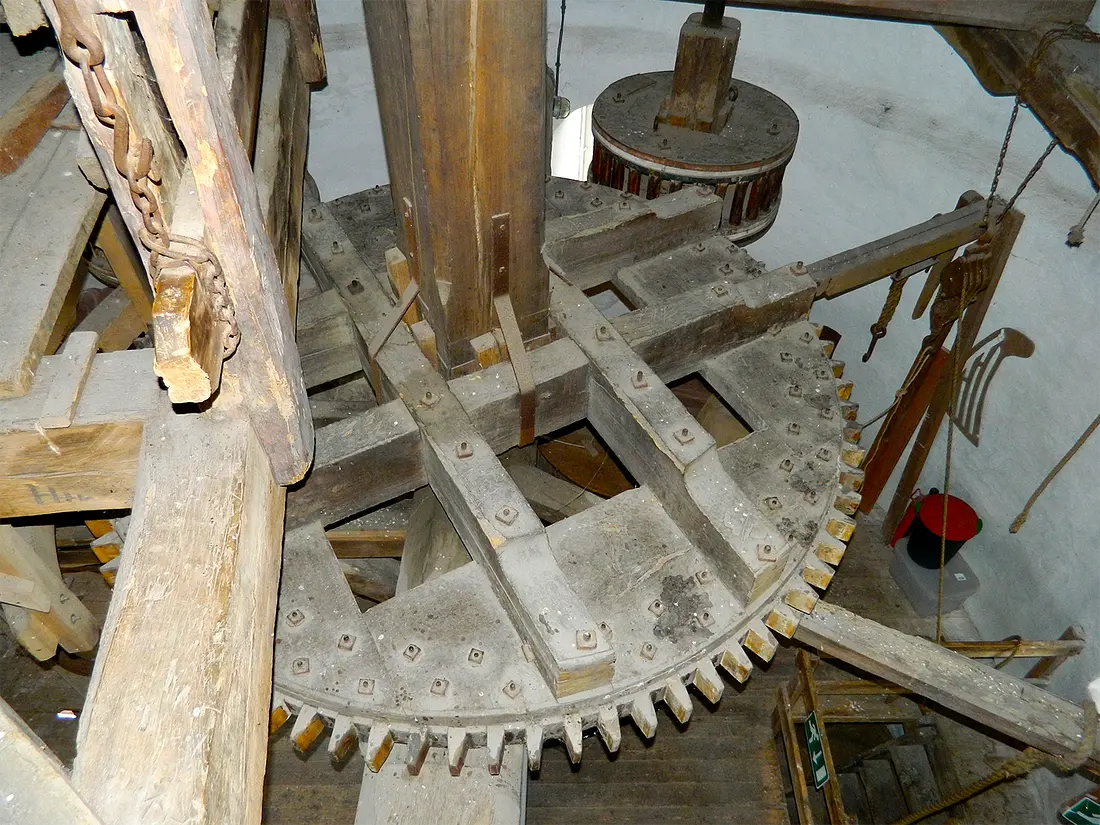 16, Molen 02662 De Zwaan (Lienden), Vincent Mepschen (10-11-2018) | Database Nederlandse molens