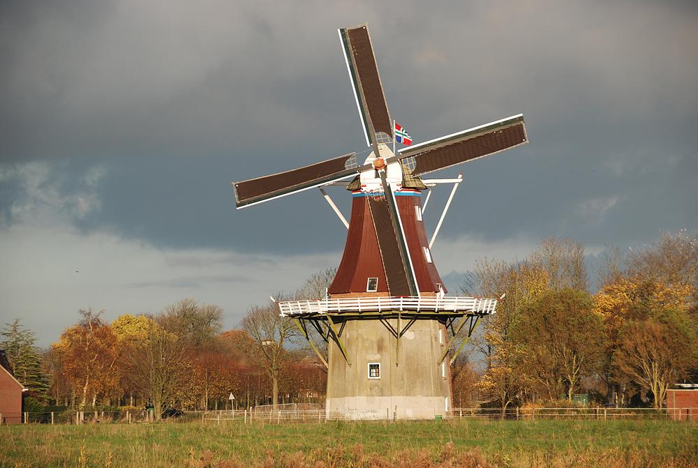 1, Molen 00456 De Hoop (Middelstum), Harmannus Noot (11-11-2012). | Database Nederlandse molens