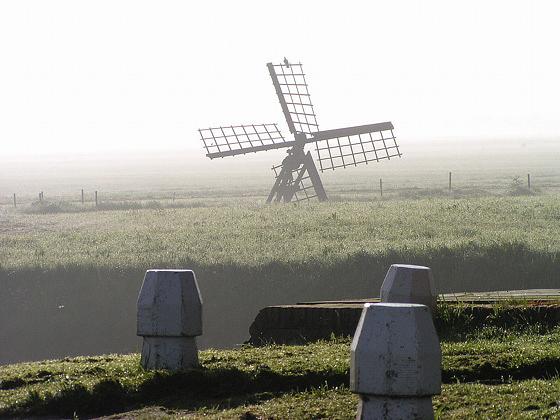 6, Molen 10129 (paaltjasker) (Nieuw-Scheemda), Wout van Groenestijn (mei 2005) | Database Nederlandse molens