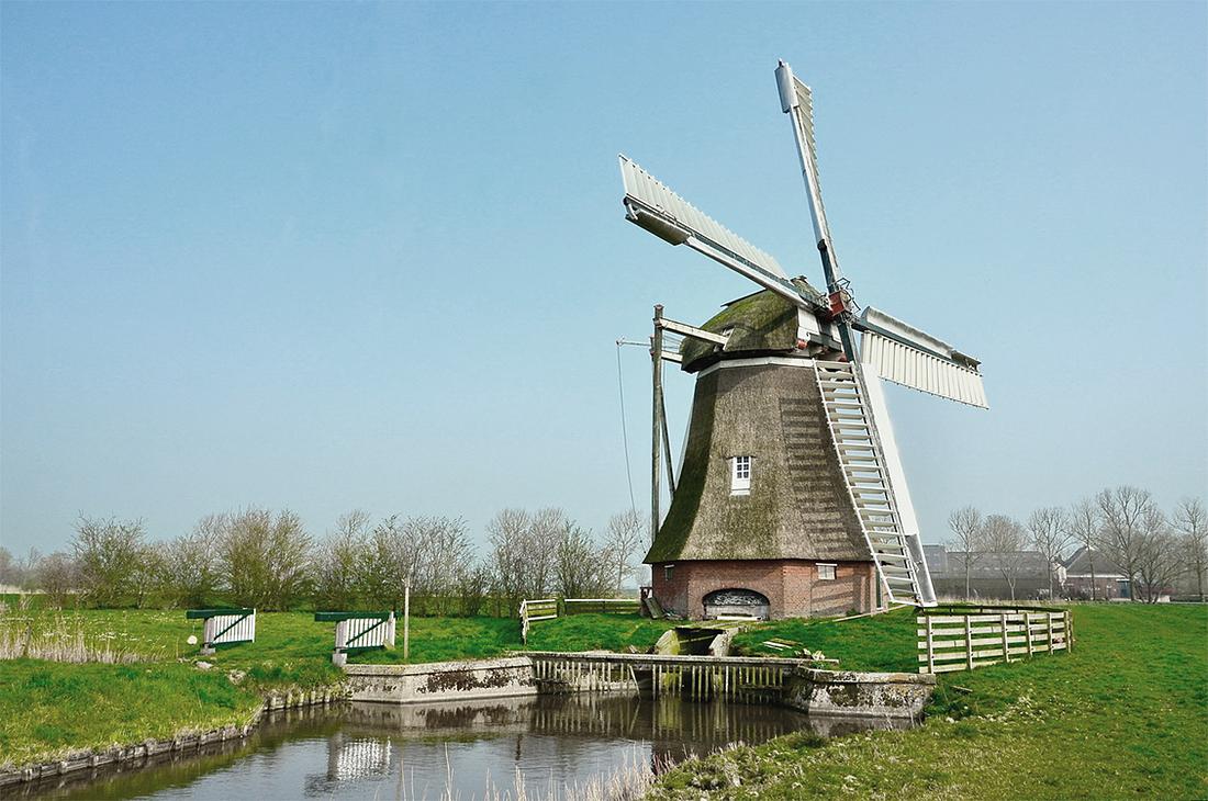 1, Molen 00460 De Zilvermeeuw (Onderdendam), Bernd Käding (3-4-2014) | Database Nederlandse molens