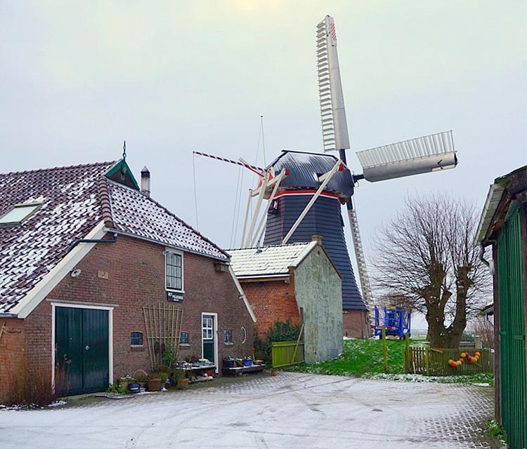 3, Molen 00657 De Biks (Onnen), Martijn Scholtens (12-12-2012). | Database Nederlandse molens