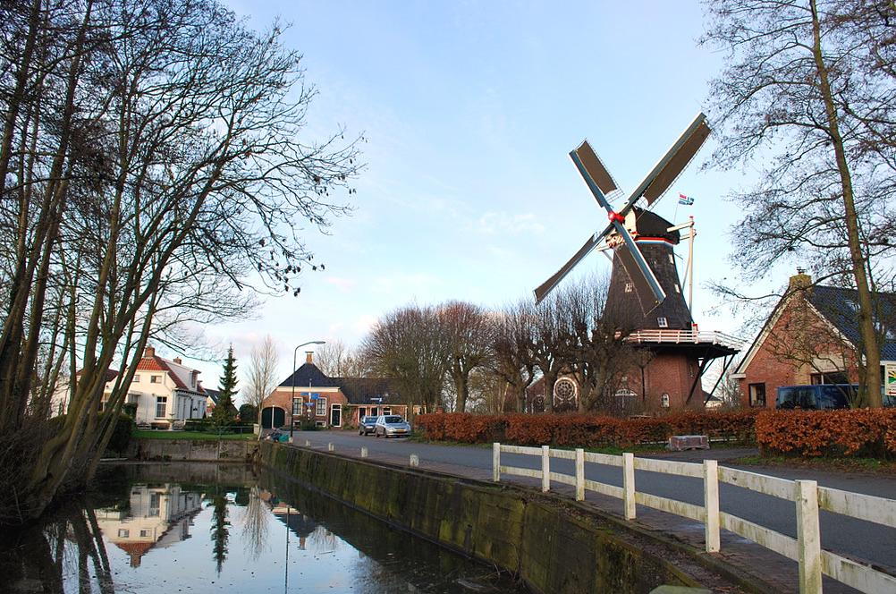 2, Molen 00492 De Vier Winden (Pieterburen), Martijn Scholtens (7-12-2008). | Database Nederlandse molens